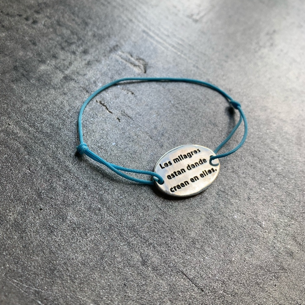 🔥Sterling silver🔥”Los milagros estan donde...”